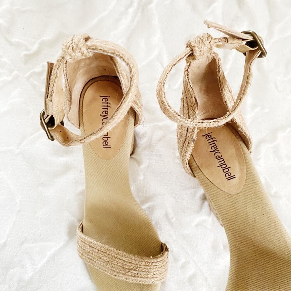 Jeffrey Campbell Rowboat Heels in Tan Size 7.5 New $135 - Picture 9 of 9